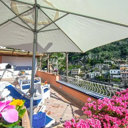 Casa Della Nonna Holiday home *